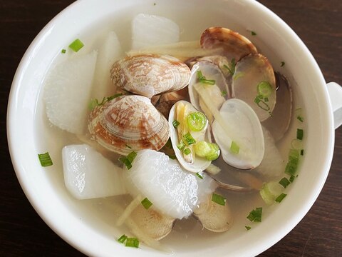 台湾の定番スープ★あさりと大根の生姜スープ